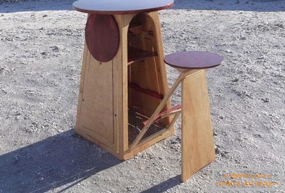 Модульний розкладний стіл з сидіннями