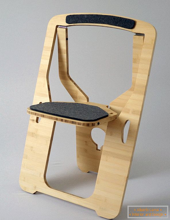 Складаний стілець для малих приміщень