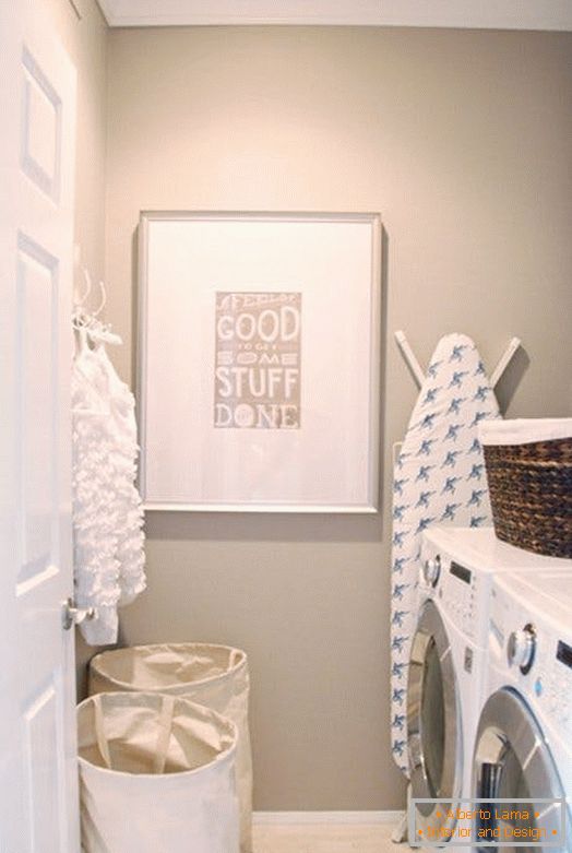 Ідея зберігання для маленької квартири: для ванною або пральні