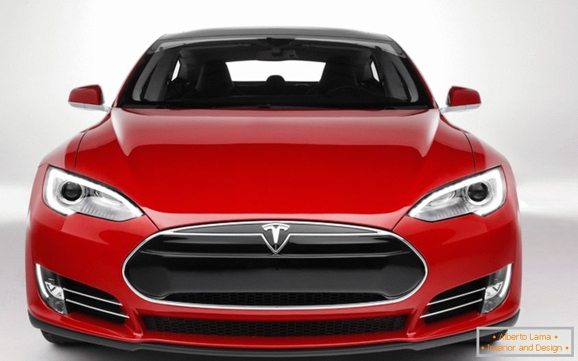 Дизайн кузова Tesla в красном