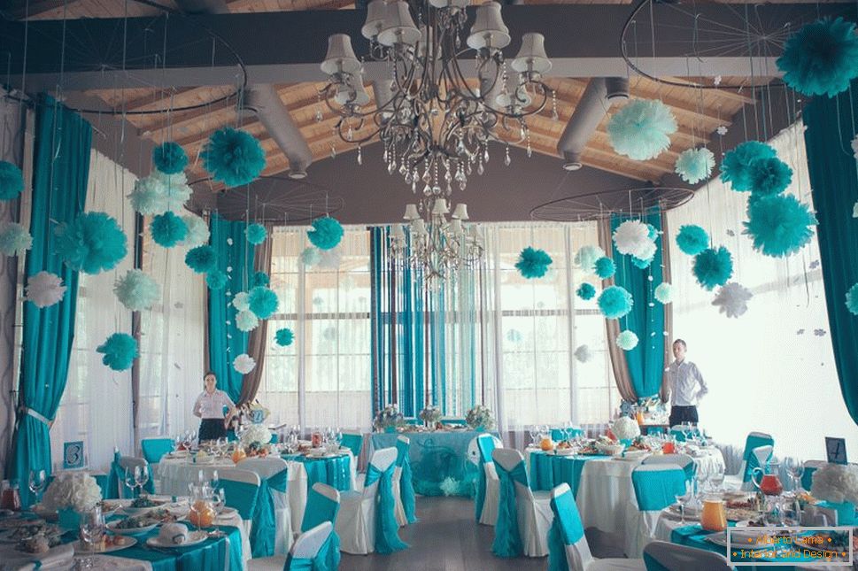 Весільний зал в в певному кольорі