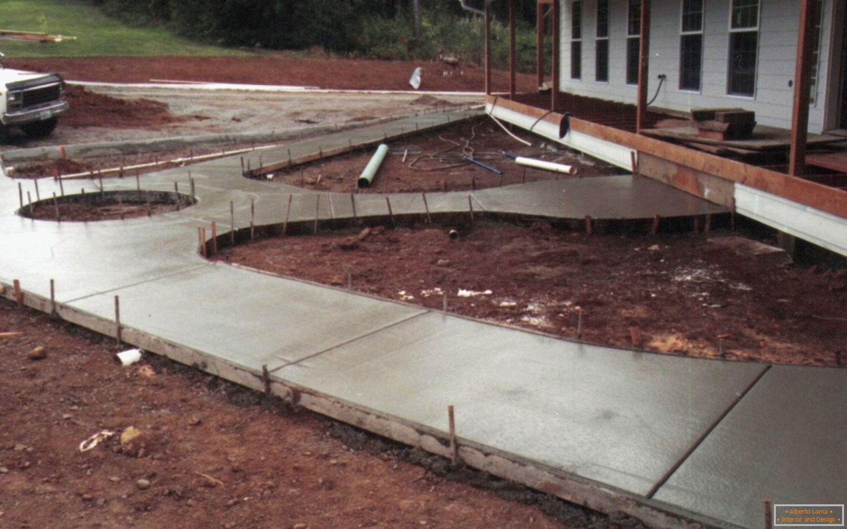 Доріжки з бетону