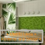 Аксесуари в спальні в зелених тонах