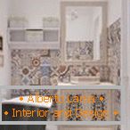 Дизайн вузької ванної кімнати в готичному стилі