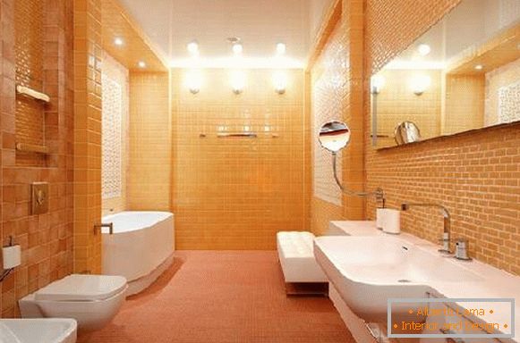 дизайн вузької ванної кімнати поєднаної з туалетом, фото 36
