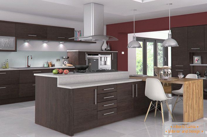 Бордова оздоблення органічно поєднується з кольором венге, в якому оформлений кухонний гарнітур. Функціональне рішення - високий стіл по центру кухні.