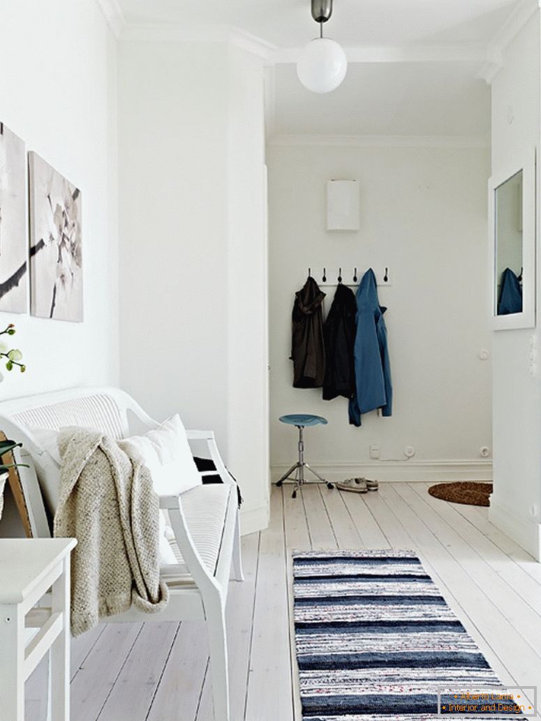 Інтер'єр сучасної вітальні квартири в Швеції