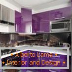 Дизайн маленької кутовий фіолетовою кухні