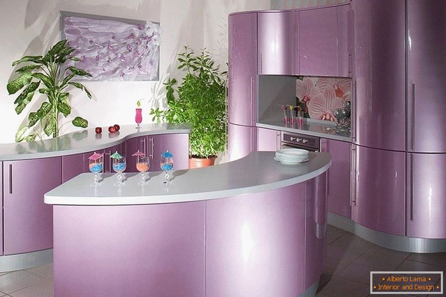 Незвичайний дизайн фіолетовою кухні