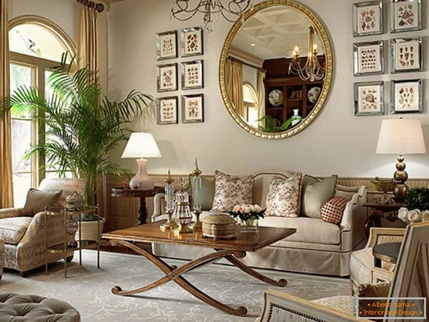 Велике дзеркало прикрасить дизайн вітальні в класичному стилі