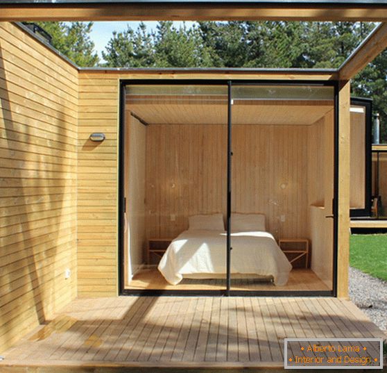 Спальня в дерев'яному модульному будинку