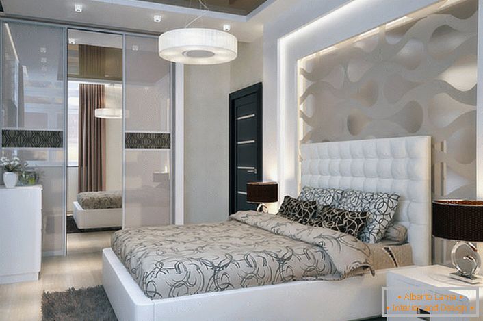 Елегантний стиль модерн був використаний для облаштування гостьової спальні в невеликому заміському будинку в Арізоні. Бляклі бежеві відтінки - відмінний вибір для даного стилістичного напряму.