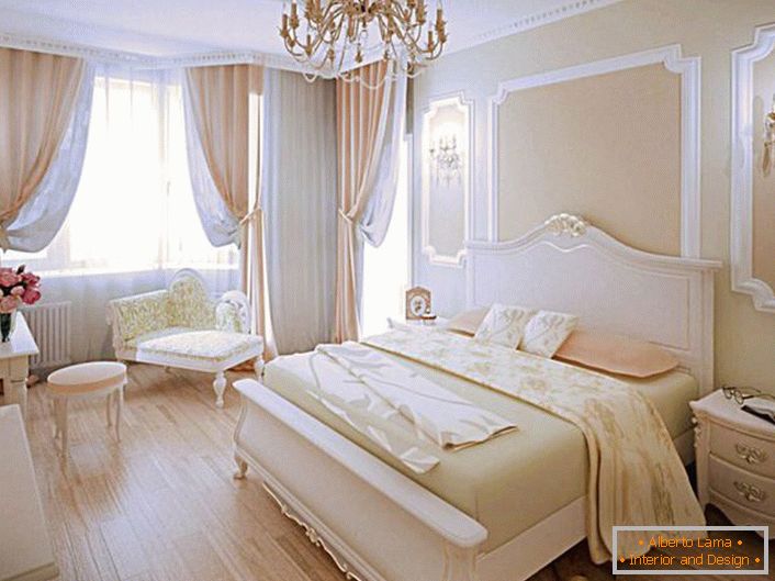 Спальня в модерн стилі в персикових тонах - правильний вибір для сімейного гніздечка.