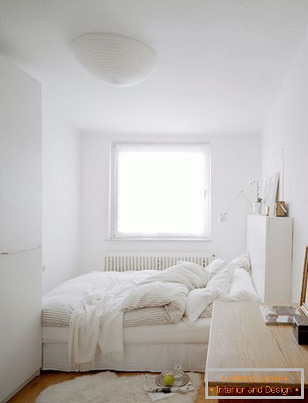 Раціональне планування спальні в маленькій квартирі
