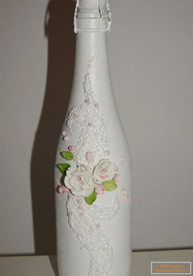 Як прикрасити пляшку на весілля з полімерними квітами