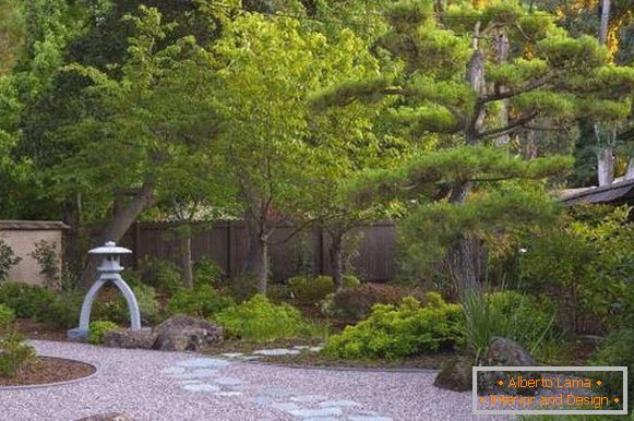 Садові доріжки - фото в японському стилі