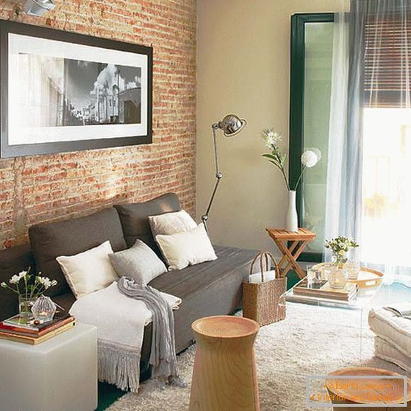 Малогабаритні квартири: цегляна кладка в інтер'єрі вітальні