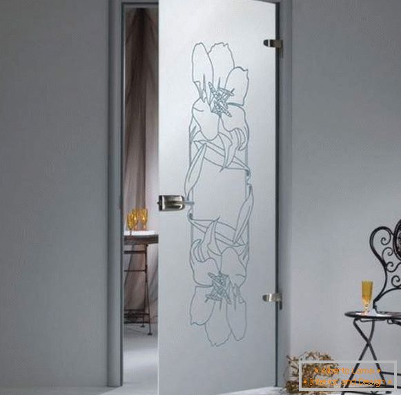 Орні двері скляна міжкімнатні матова з малюнком квітки