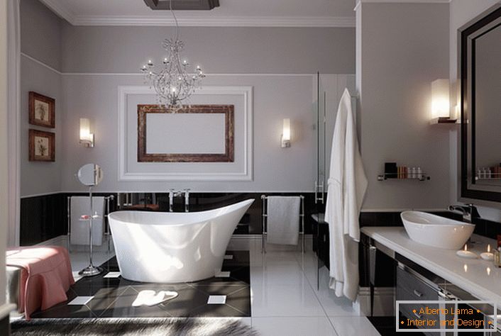 Простора, світла ванна кімната. Тонким дизайнерським рішенням можна назвати килим з натуральної вовни.