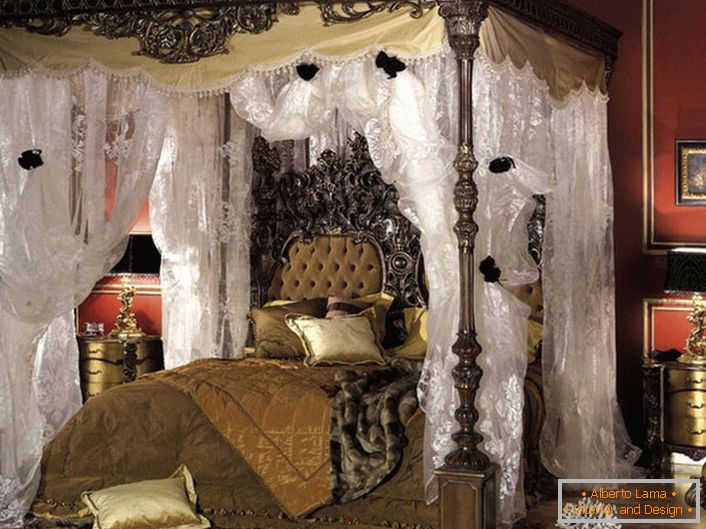 Розкішна спальня в бароко стилі. У центрі композиції стоїть масивна ліжко під балдахіном. 