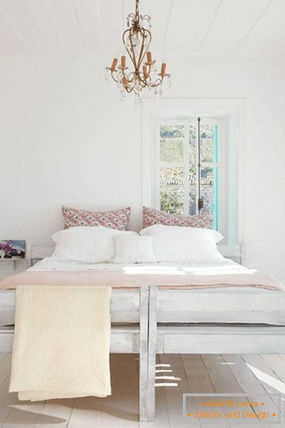 Спальня в белом цвете