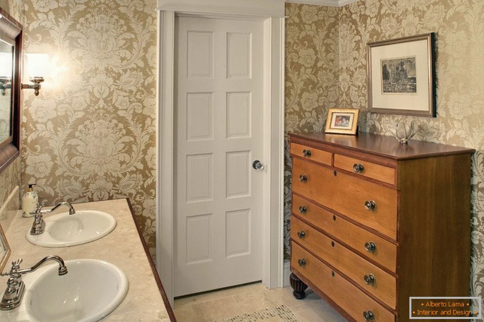 шпалери дамаск в ванной комнате