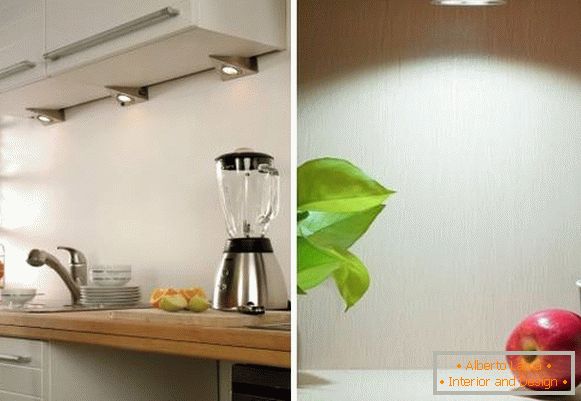 Світлодіодні світильники для кухні під шафи накладні на фото