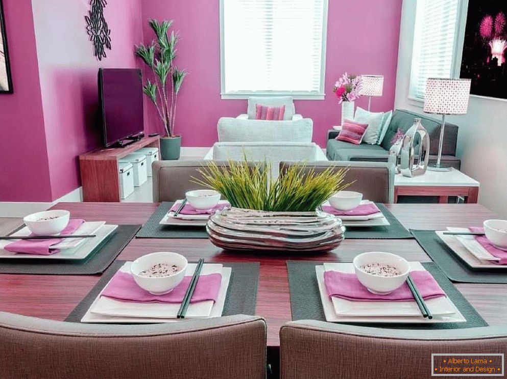 Сіро-рожева вітальня