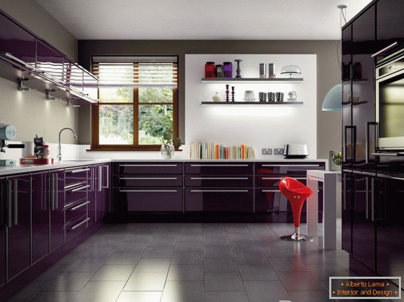 Темно-фіолетова кухня