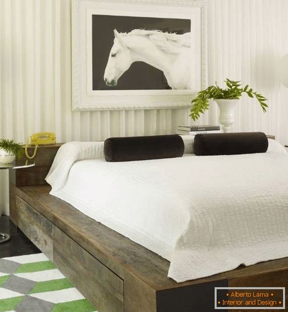 Сучасний дизайн спальні 2016 білому кольорі і з незвичайним декором