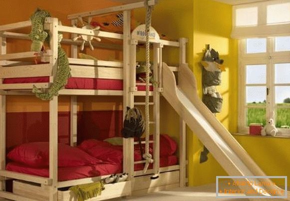 Функціональна ліжко горище для дітей від 3 років