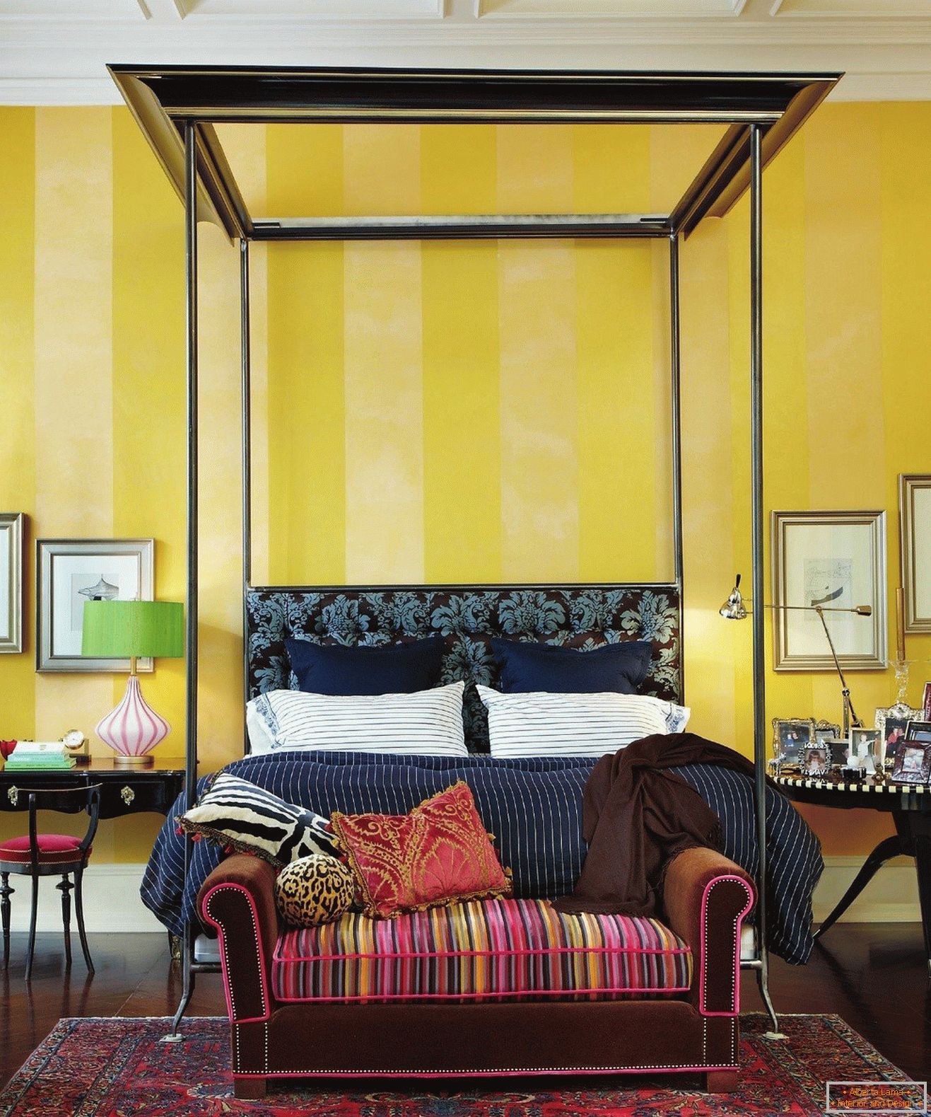 Жовтий колір в інтер'єрі спальни