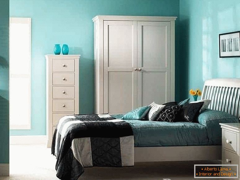 Спальня в бірюзовому кольорі