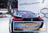 Bmw озвучив приблизну ціну довгоочікуваного гібридного