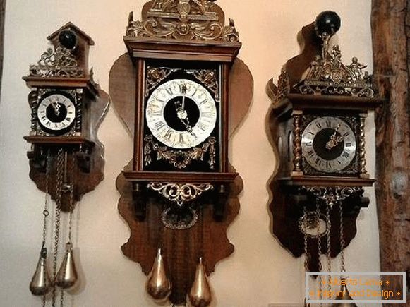 старовинні настінні годинники, фото 39