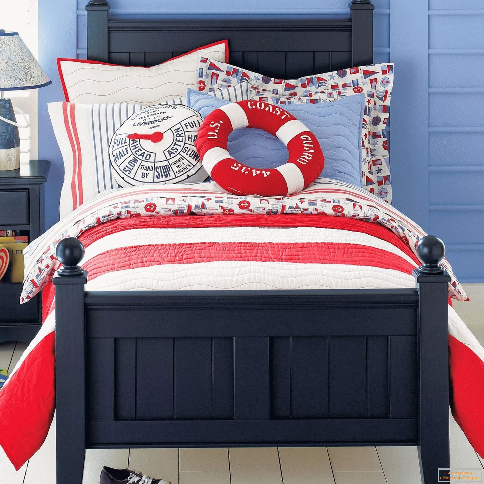 Ліжко для хлопчика моряка
