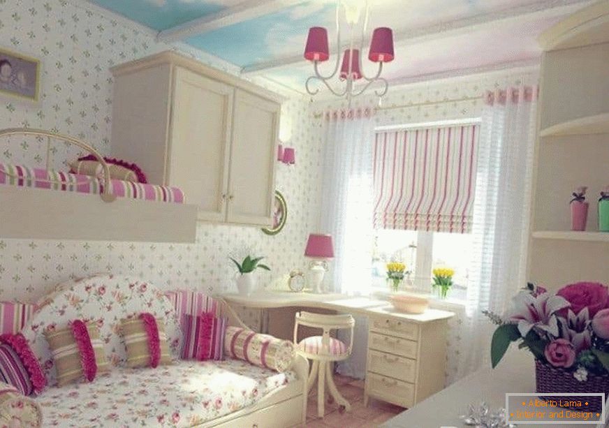 Затишна дитяча кімната для дівчаток