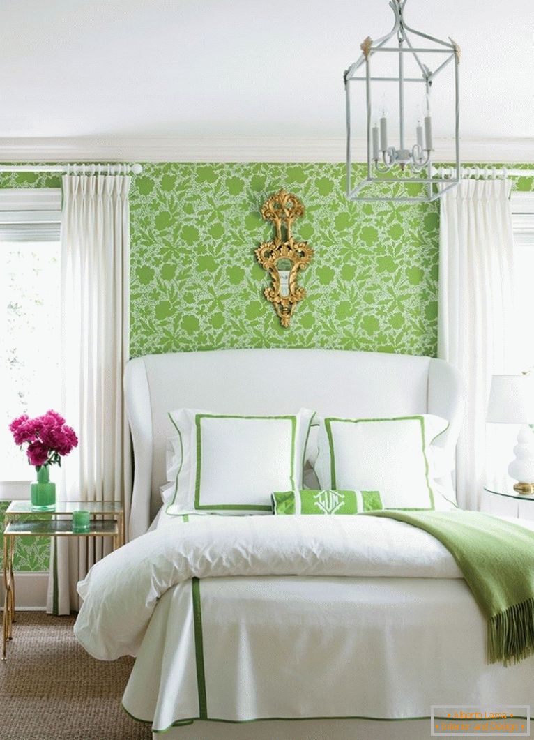 Аксесуари в спальні зеленого кольору