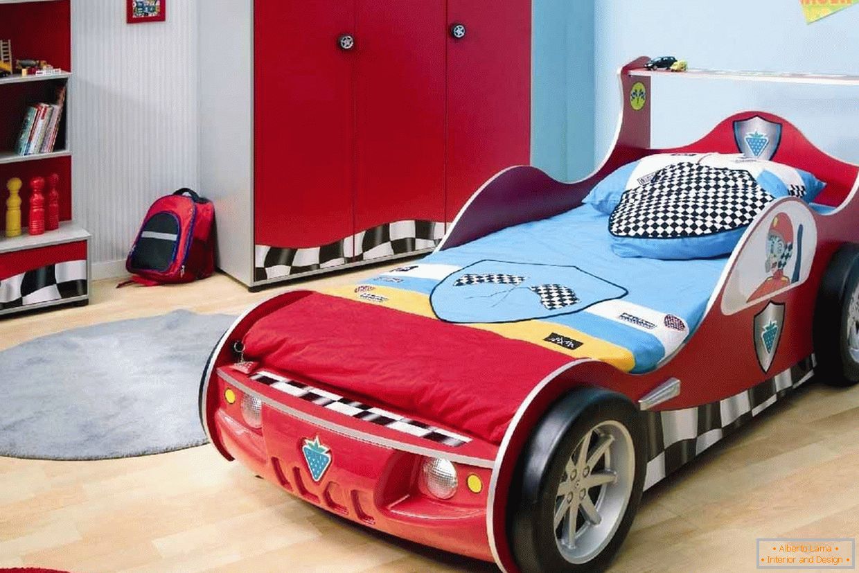 Ліжко у вигляді машини