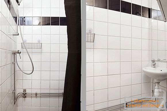 Інтер'єр комфортної душовою квартири в Швеції
