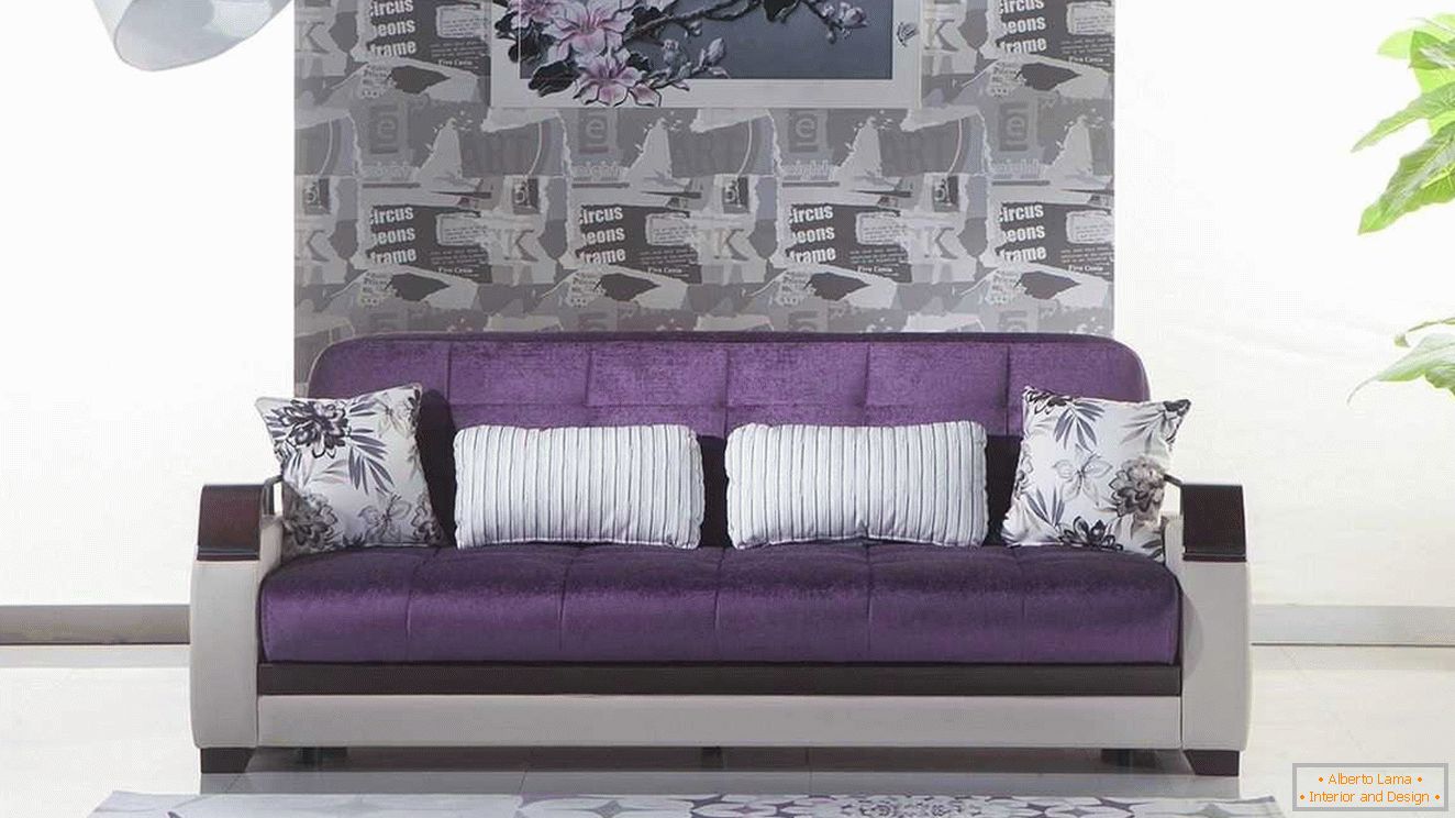 Розкішний фіолетовий диван