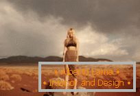 Фотосесія в пустелі з моделлю Hannah Kirkelie