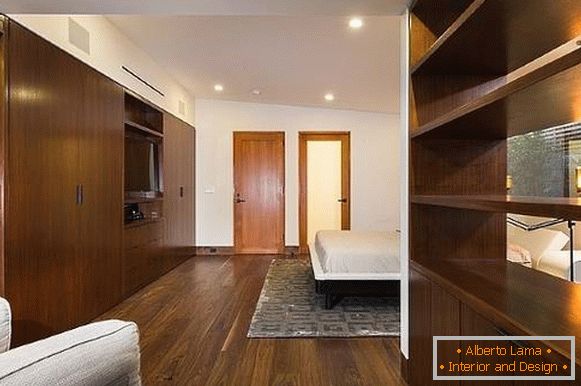 Інтер'єр спальні з вбиральні - фото вбудованих меблів