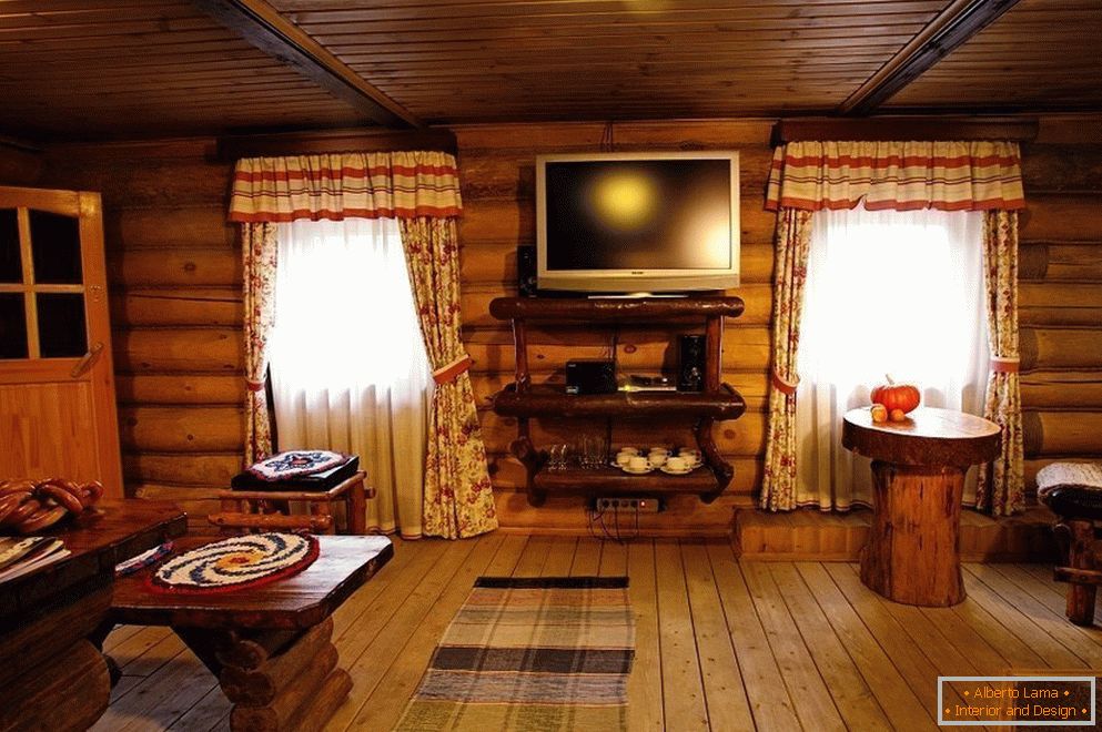 Кімната відпочинку в лазні в російській стилі