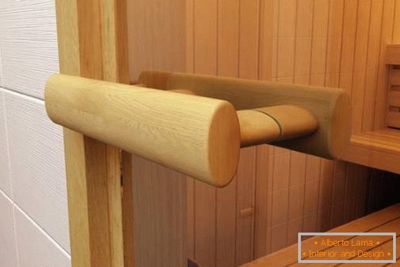Дерев'яна ручка для скляних дверей в сауну з липи