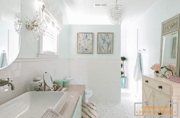 Гарний дизайн ванної кімнати в пастельних тони