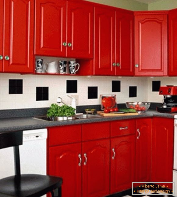 Червона кухня в інтер'єрі фото 16