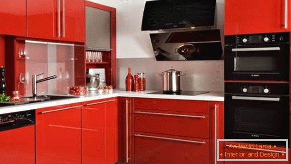 Червоно чорна кухня фото 27