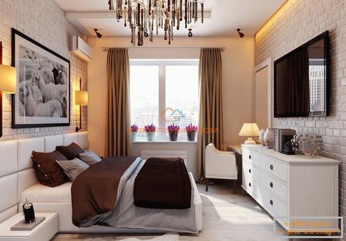 Невелика спальня в лофт стилі виконана в світлих тонах. Елегантний, розкішний дизайн в незвичайній інтерпретації.