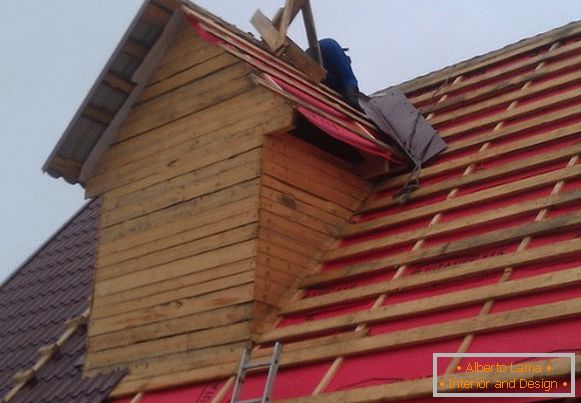 Монтаж даху з металочерепиці фото 3